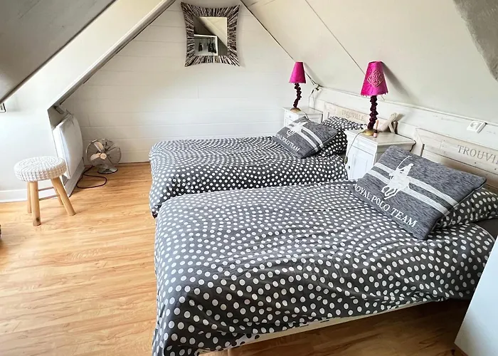 Location A Sur Трувиль-сюр-Мер