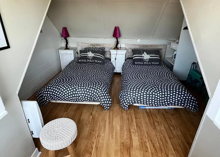 Location à Sur Appartement *